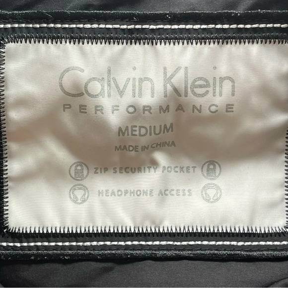 Women’s Calvin Klein Puffy Vest Medium - Picture 10 of 11